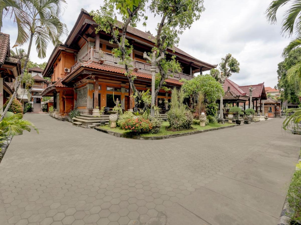 Super Oyo 3261 Hotel Ratu Denpasar  Exterior photo